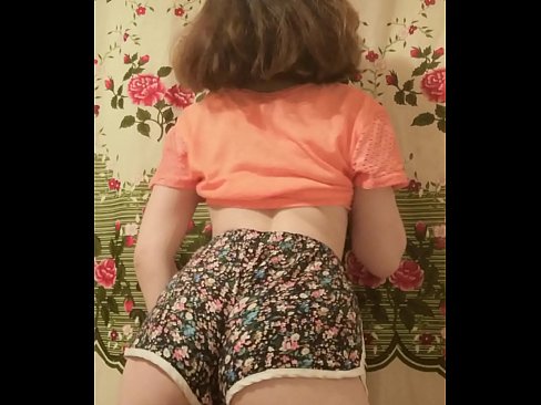 ❤️ Jovem sensual a despir os seus calções para a câmara Sexo superior em nós pt.full-porner.ru ﹏